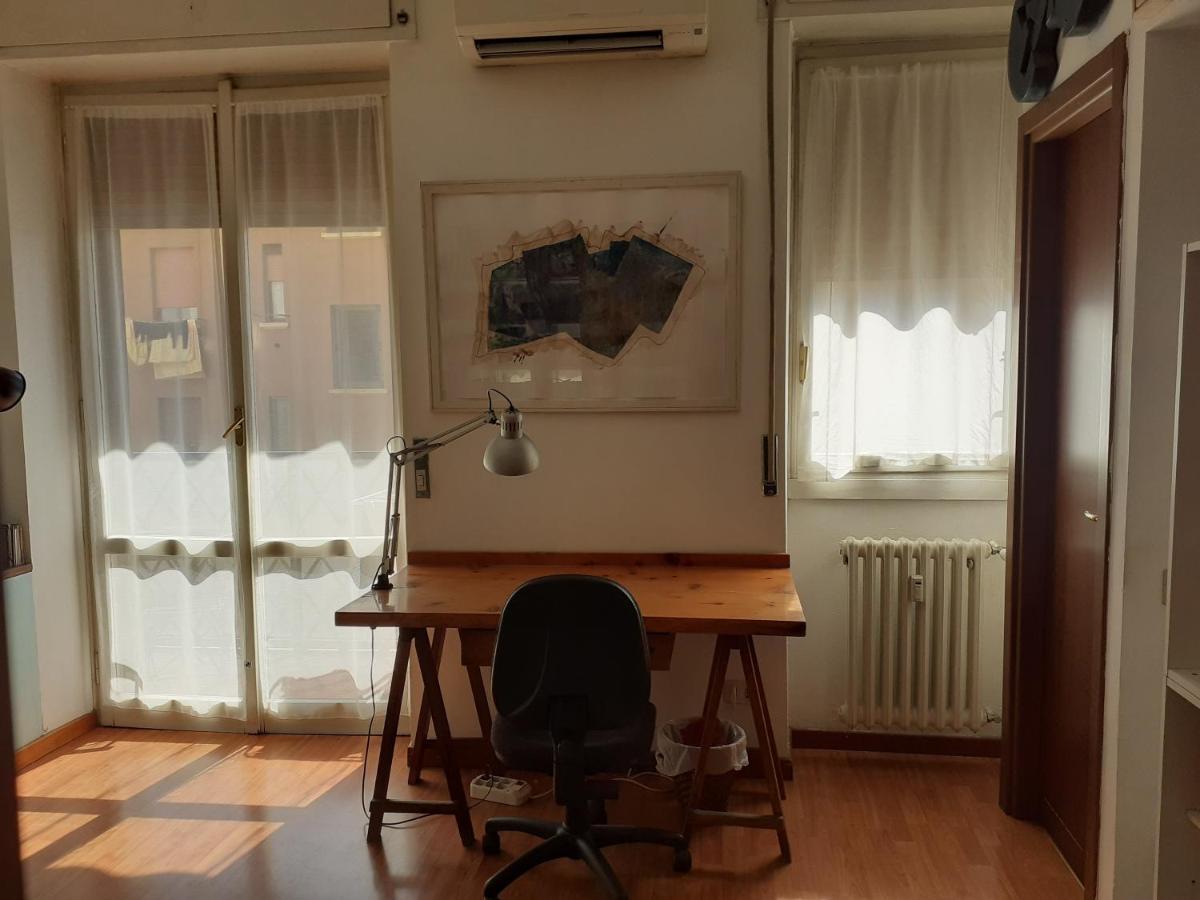 Camera A Milano Zona Nolo Cimianoアパートメント エクステリア 写真